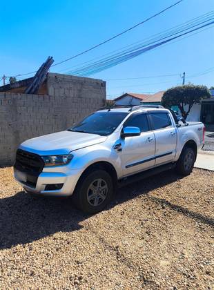 FORD RANGER 2.2 XLS 4X4 CD 16V DIESEL 4P MANUAL FORD RANGER 2.2 XLS 4X4 CD 16V DIESEL 4P MANUAL